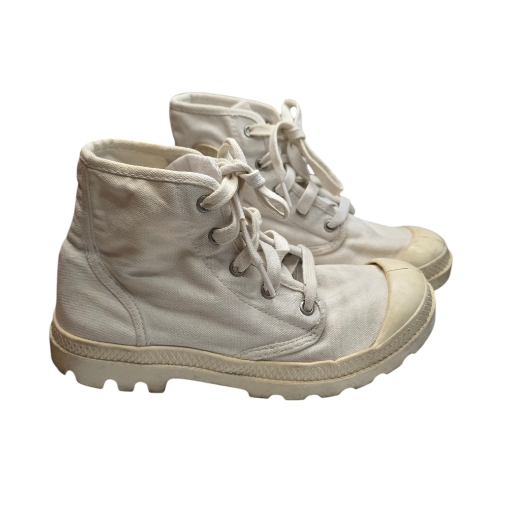 Palladium White Mid Top Sneakers Womens  7